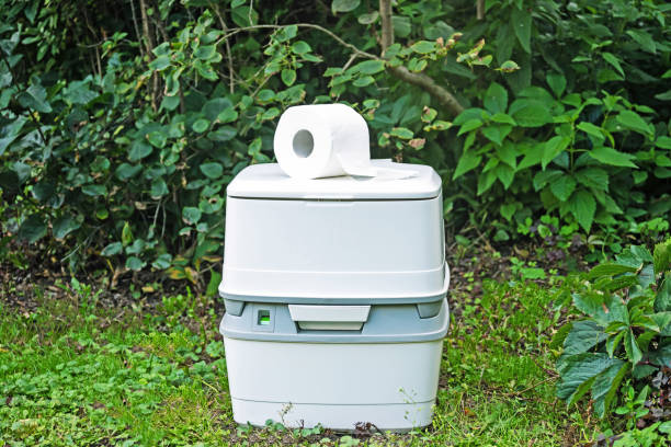 Best Portable bathroom rental  in Litchfield, IL