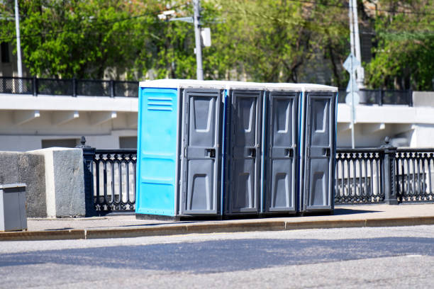 Best Porta potty rental near me  in Litchfield, IL